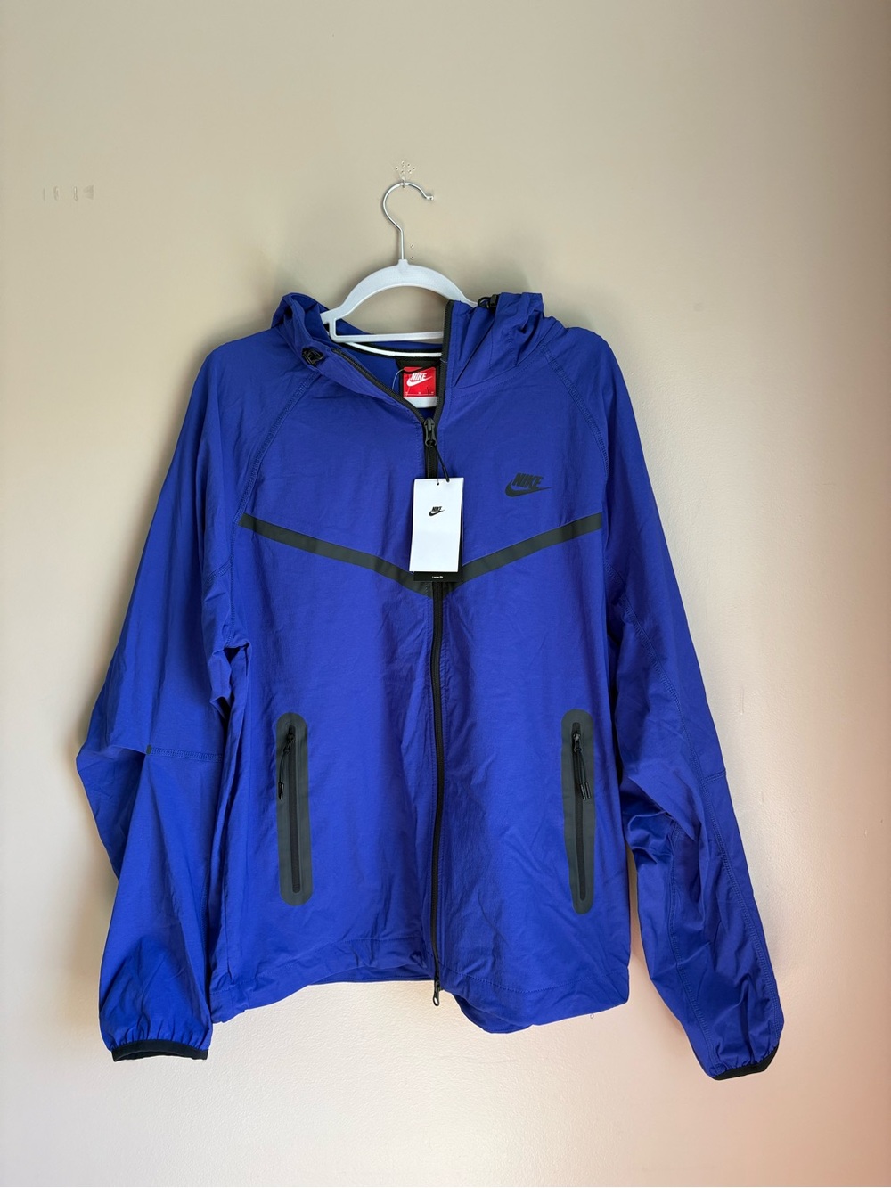 Nike Tech Men’s Royal Blue Hooded Performance Jacket with Black Accents